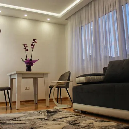 Cacak Central Apartment Cacak
